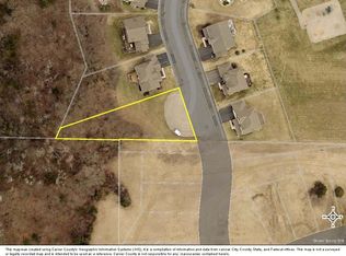 1130 Moers Dr, Chaska, MN 55318