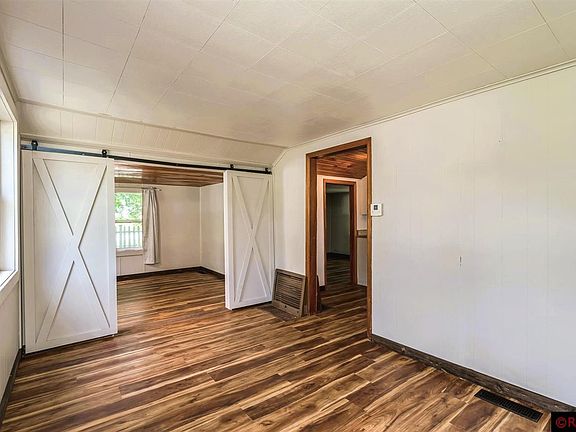 5th image of 802 N Washington Ave