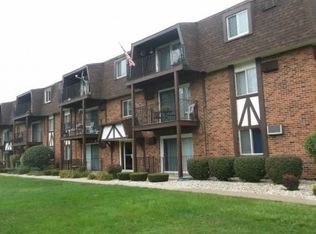 9817 S Cicero Ave #4E, Crestwood, IL 60453