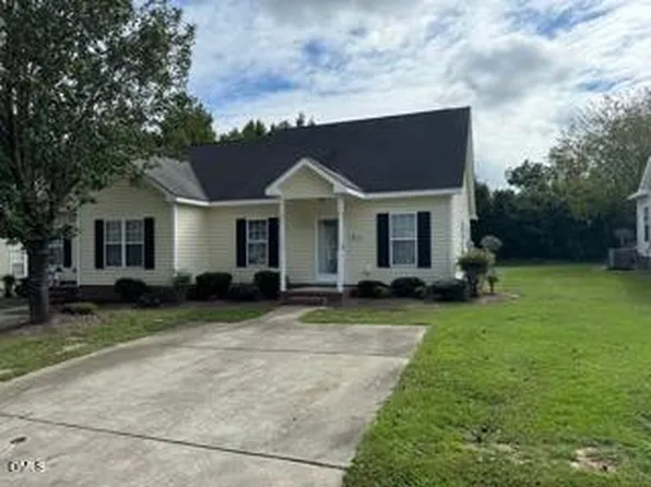 1239 Stoneridge Ln, Rocky Mount, NC 27804