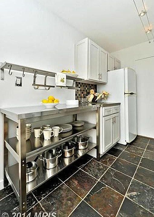 1st image of 6631 Wakefield Dr APT 711