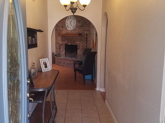 Spacious Entry