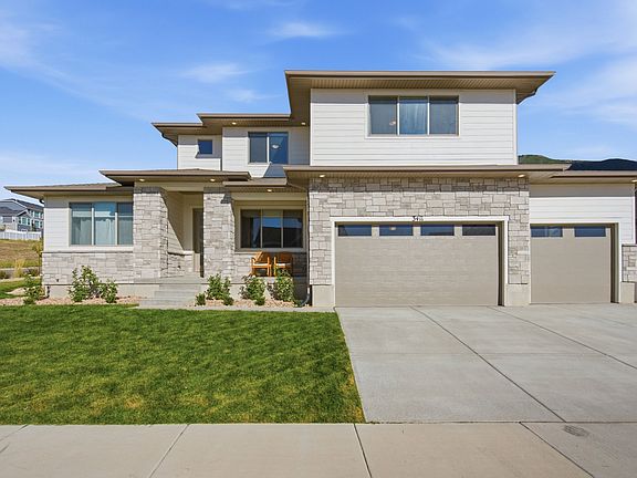 2nd image of 3411 S Snowberry Dr