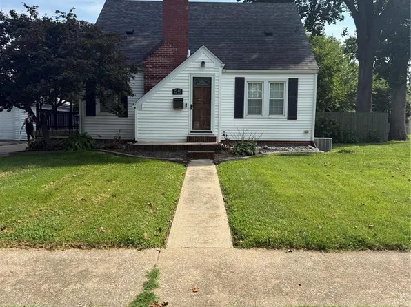 2240 Lynch Ave, Granite City, IL 62040