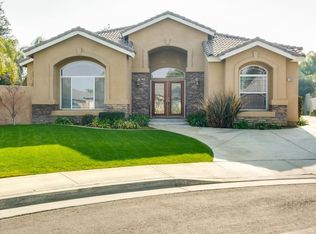 11609 Yarborough Ave, Bakersfield, CA 93312