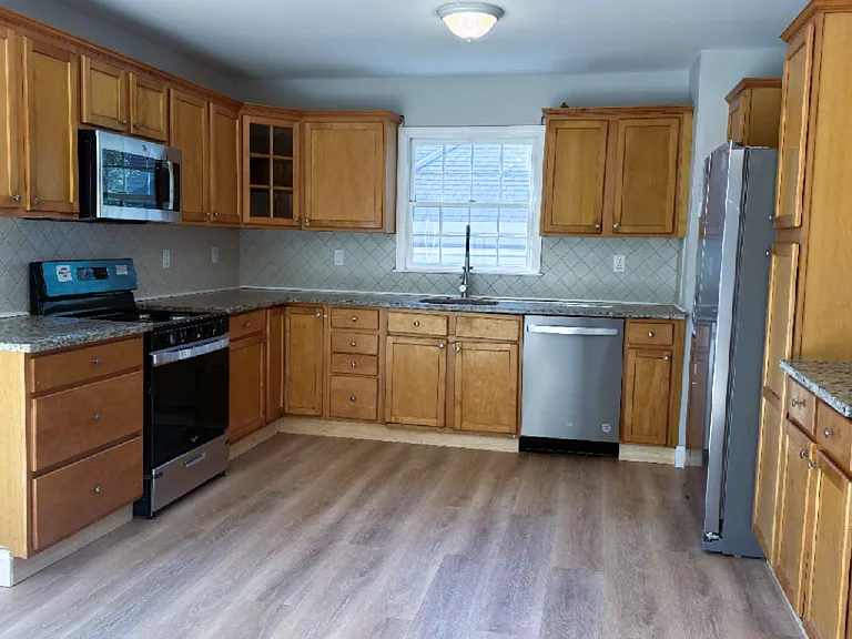 80 Morningside Ave — Photo 20
