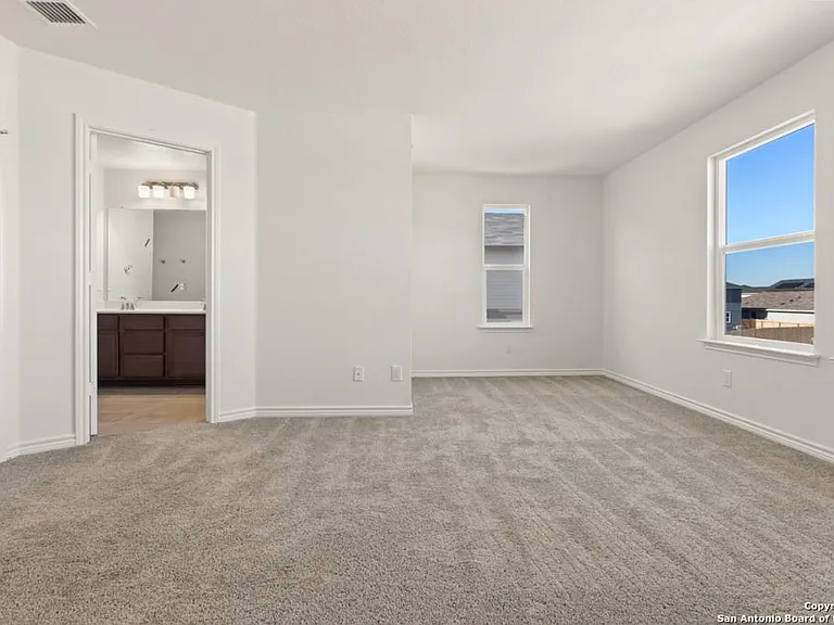 822 Bifurcate Bnd — Photo 6