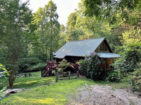 230 Lower Creek Crossing Rd, Bryson City, NC 28713