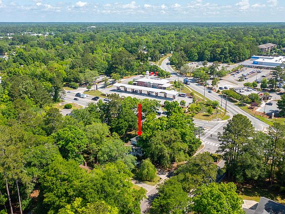 2nd image of 100 Shaftesbury Ln