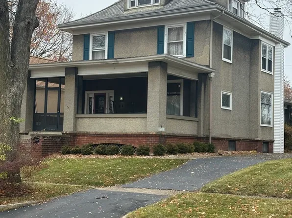 206 W Erie St, Spring Valley, IL 61362