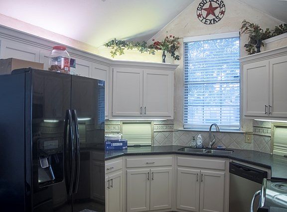 5th image of 5128 Richardson Dr