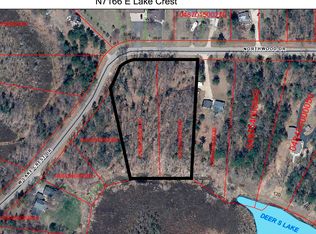 N7166 W Lake Crest Dr, Shawano, WI 54166
