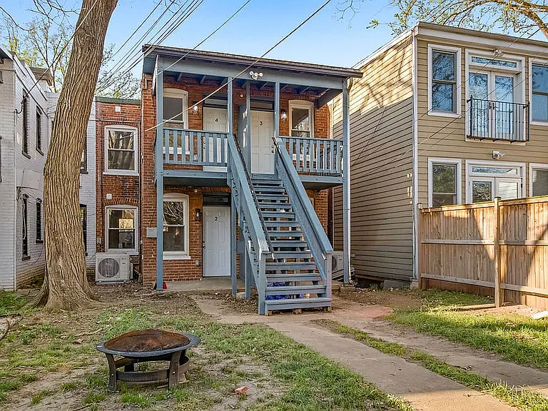 1428 A St SE #2 — Photo 20