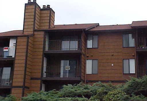 1st image of 270 SE Barrington Dr #305