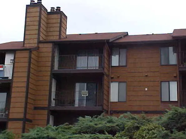 270 SE Barrington Dr #305, Oak Harbor, WA 98277