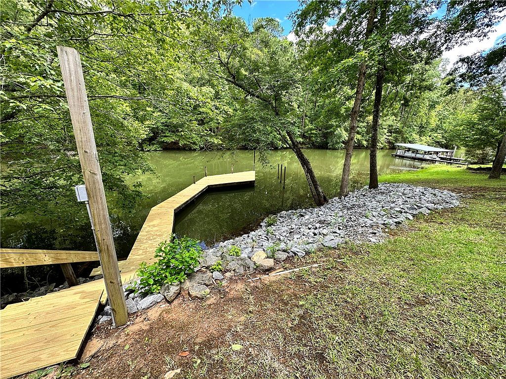 977 Lakeshore Dr, Jacksons Gap, AL 36861 MLS 166050 Zillow