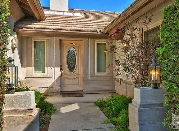 2nd image of 6385 San Onofre Dr