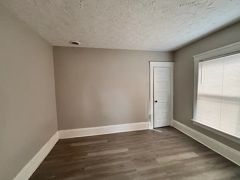 7411 Cornelia Ave #2 — Photo 18