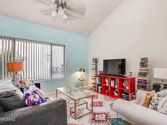 4th image of 2518 N Sahuara Ave