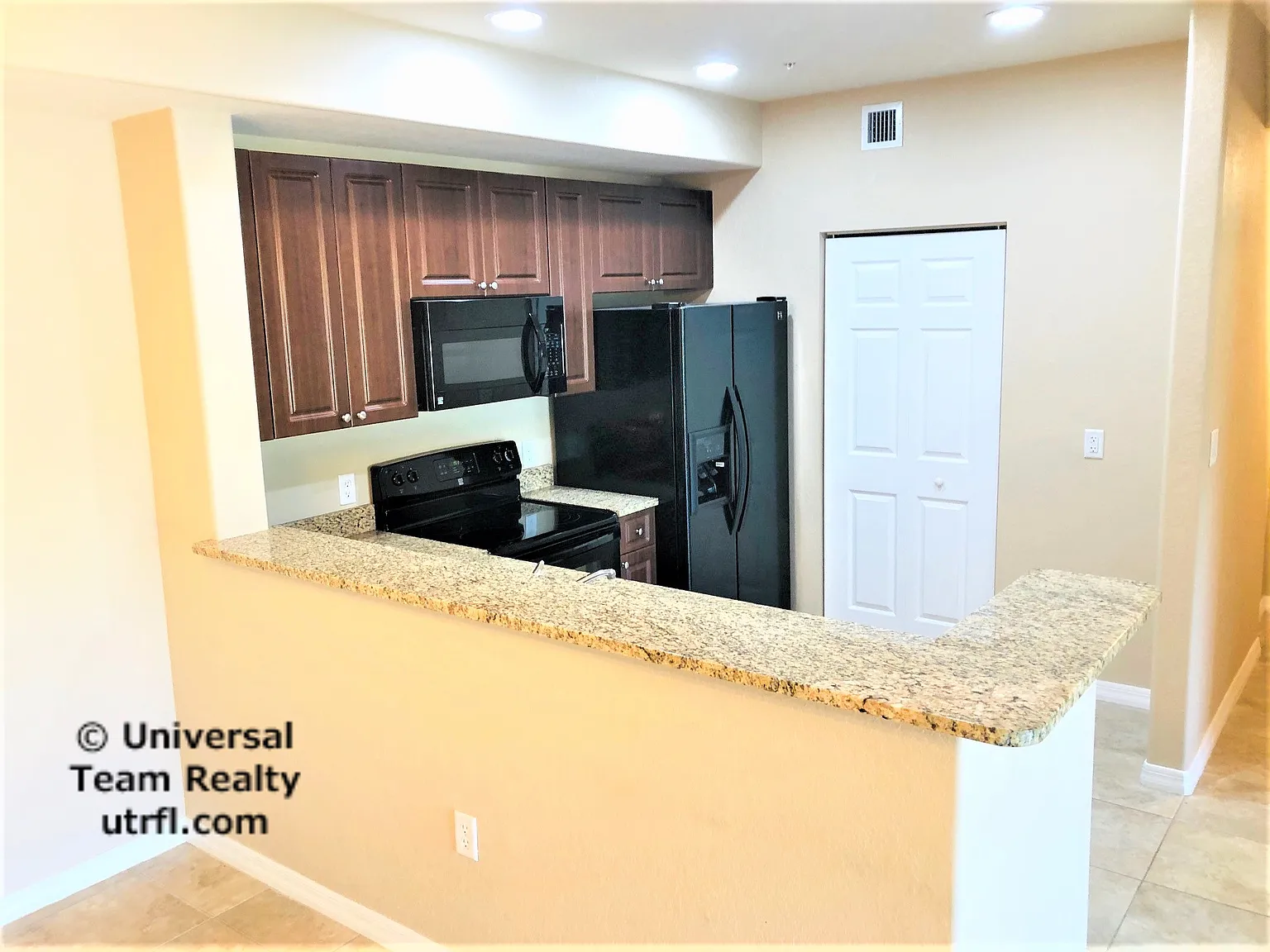 Bella Casa 255 - 255 — Photo 2