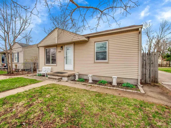 6641 Elm St, Taylor, MI 48180