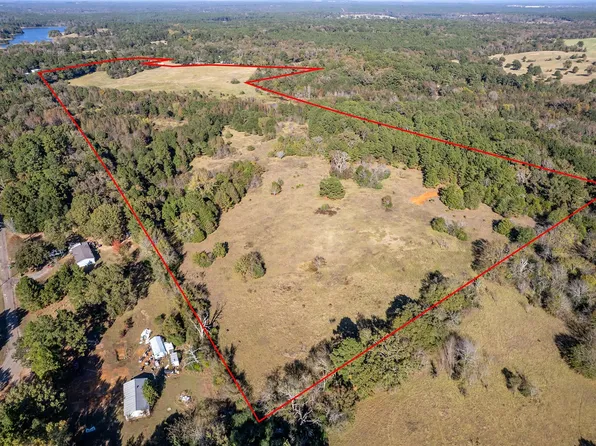 380 An County Rd 370-unit 370, Palestine, TX 75801