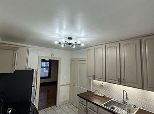 2128 Alger Rd, Lakewood, OH 44107