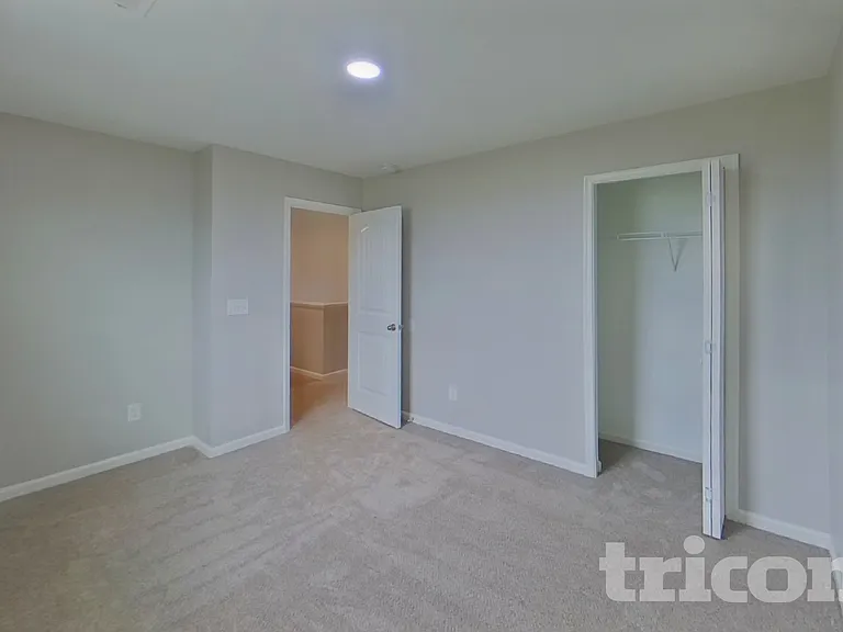 656 McCormick Ln — Photo 13