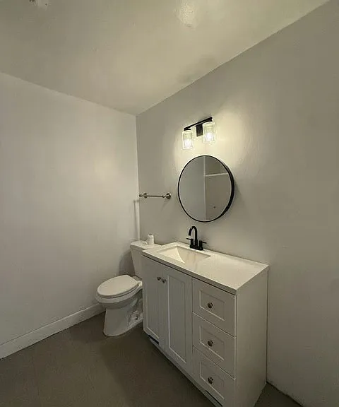 1347 N Citrus Ave — Photo 11