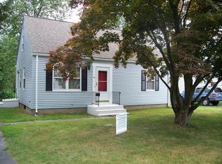 14 Ahern Ave, Windsor Locks, CT 06096