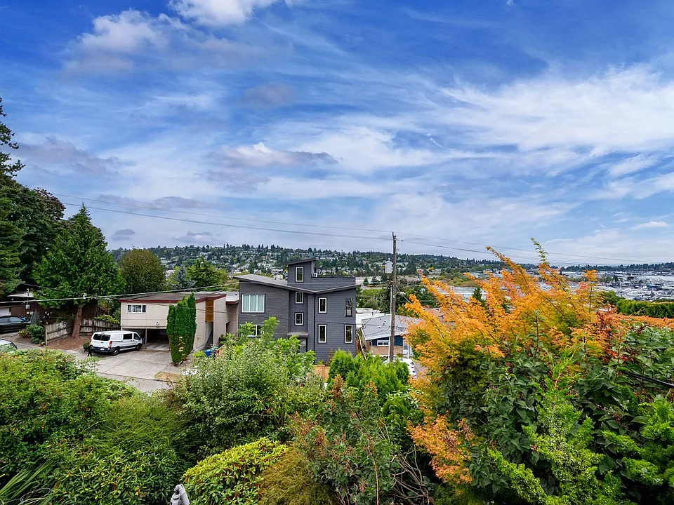 Interbay Quad Apartments