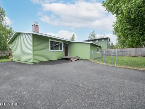 8210 Del St, Anchorage, AK 99502