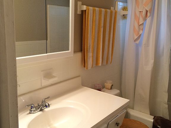 3rd image of 1378 Boylan Ave