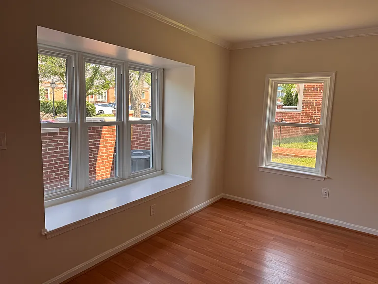 2530 Fairfax Dr #A — Photo 8