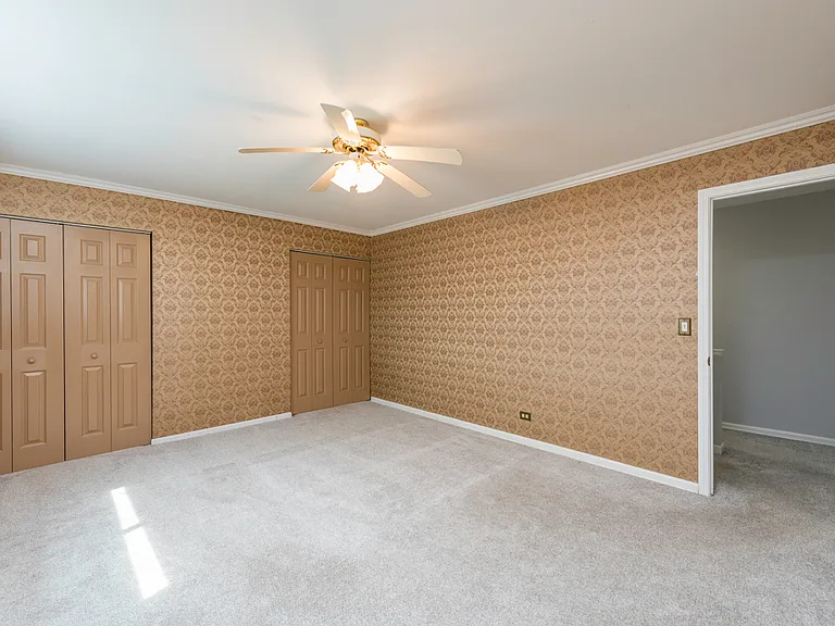 551 W Park Ave #F — Photo 25