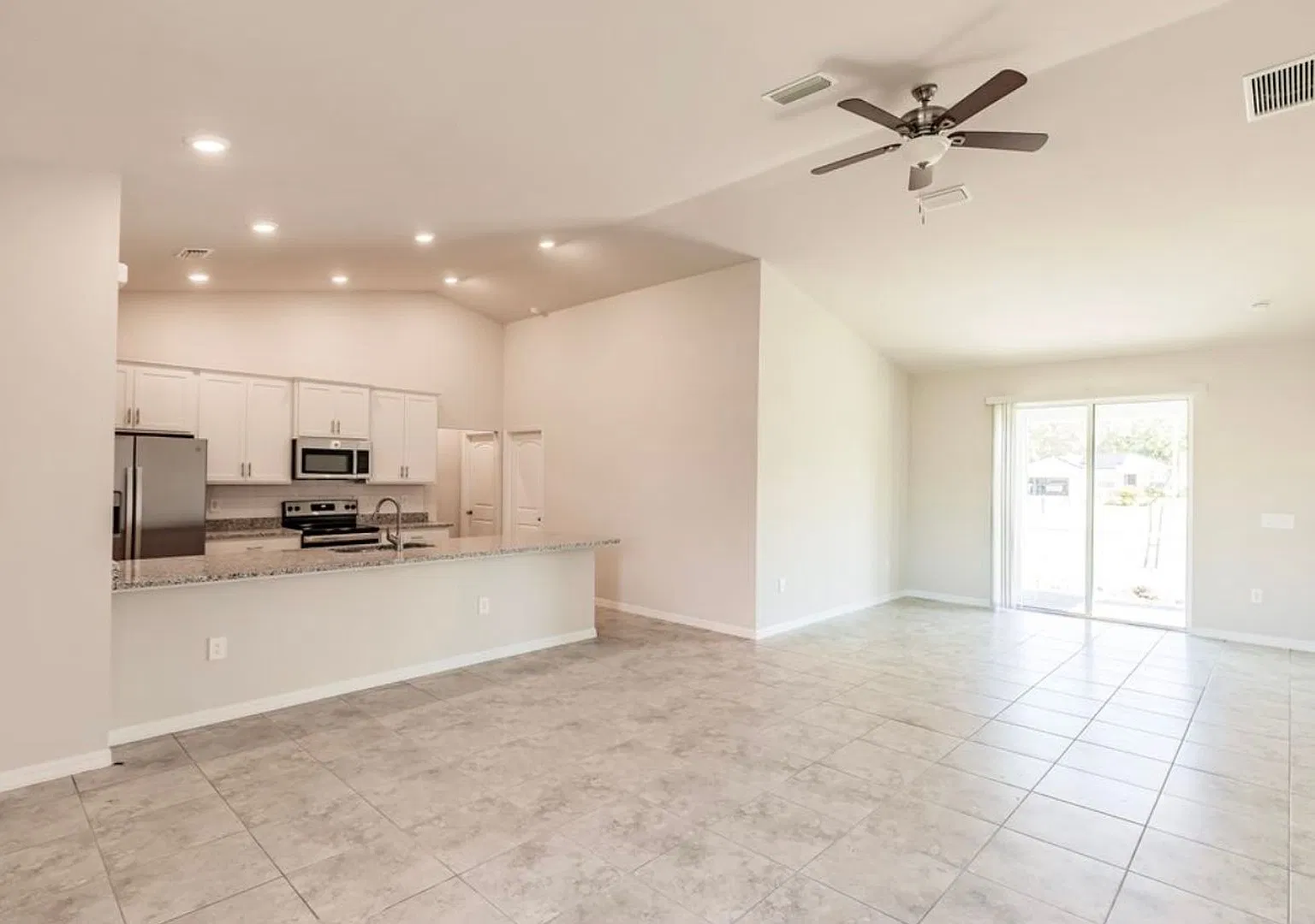 3 Bed 2 Bath Coming Soon! City Water, Fence, Screened Lanai and More! — Photo 2