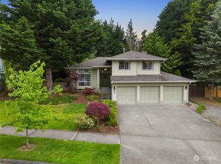 3700 Crystal Ridge Dr SE, Puyallup, WA 98372