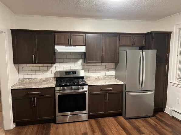 806 Garden St FLOOR 1