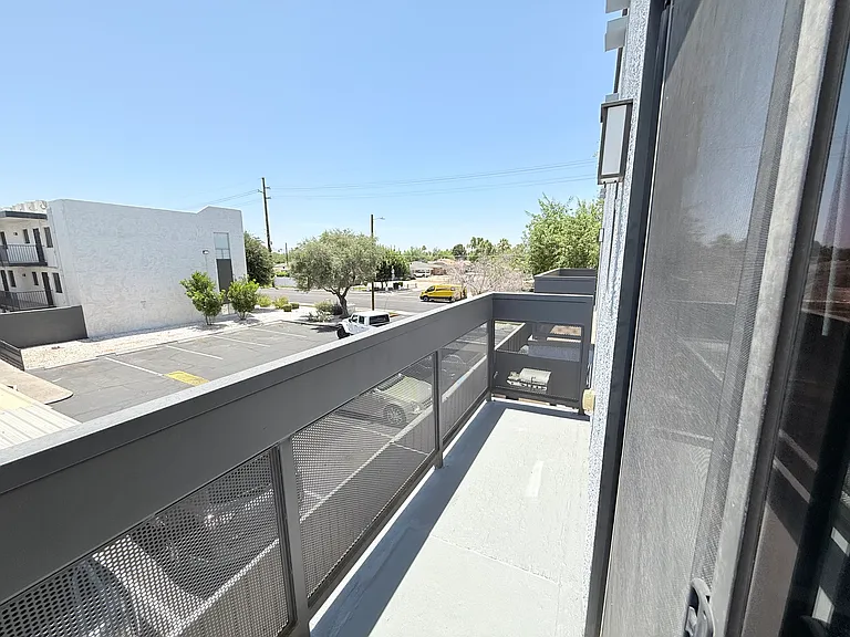 4035 N 28th St #103 — Photo 21