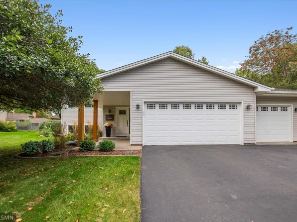 5554 Arona St, Shoreview, MN 55126