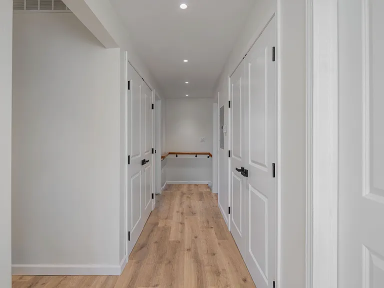 3250 Lorain Ave — Photo 11