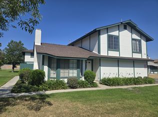 160 Wiseman Way #B, Upland, CA 91786