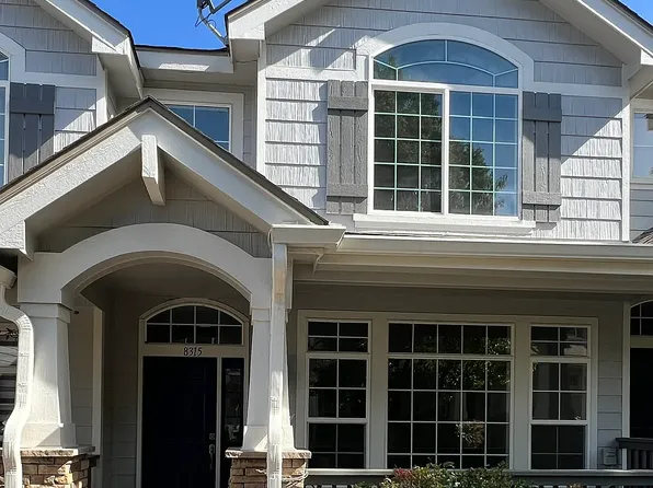 8315 Stonybridge Cir, Highlands Ranch, CO 80126