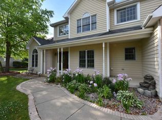 23325 112th St, Trevor, WI 53179