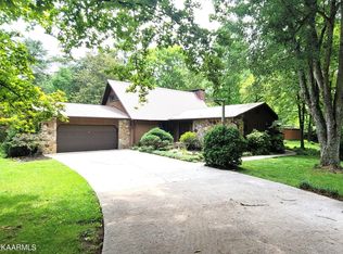 5936 Lanier Xrds, Maryville, TN 37801