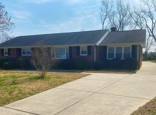 2216 Imperial Ave E, Wilson, NC 27893
