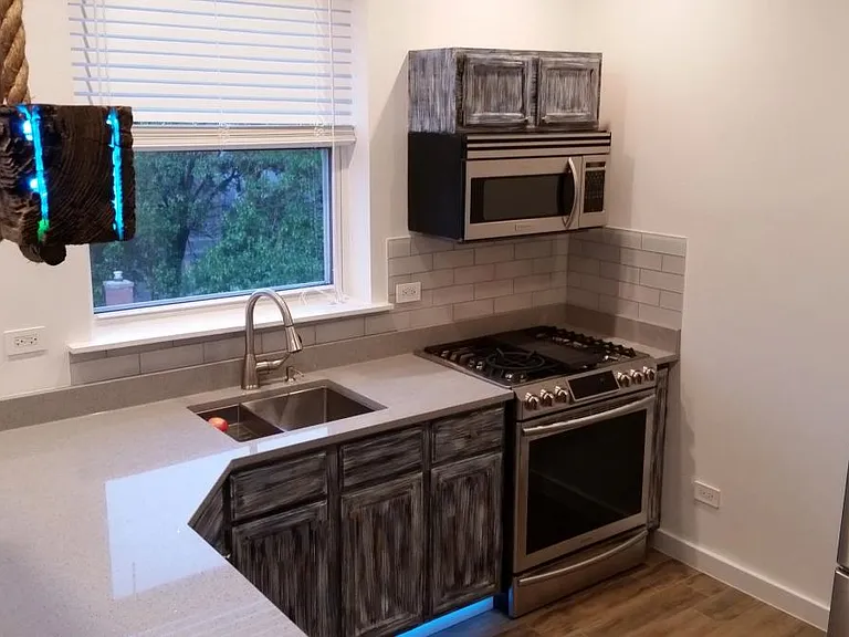3263 W Wabansia Ave #3 — Photo 7