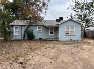 905 W Jordan Rd, Brady, TX 76825