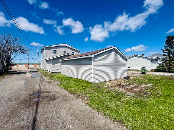 5th image of 68 McGee St