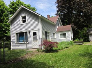 28131 66th St, Bangor, MI 49013
